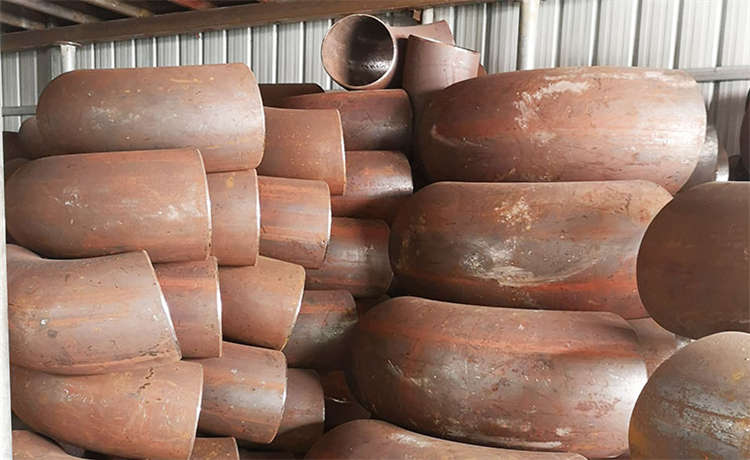 埋地螺旋焊管廠家，角鋼批發(fā)，1200鋼立柱，1920-12mm螺旋鋼管