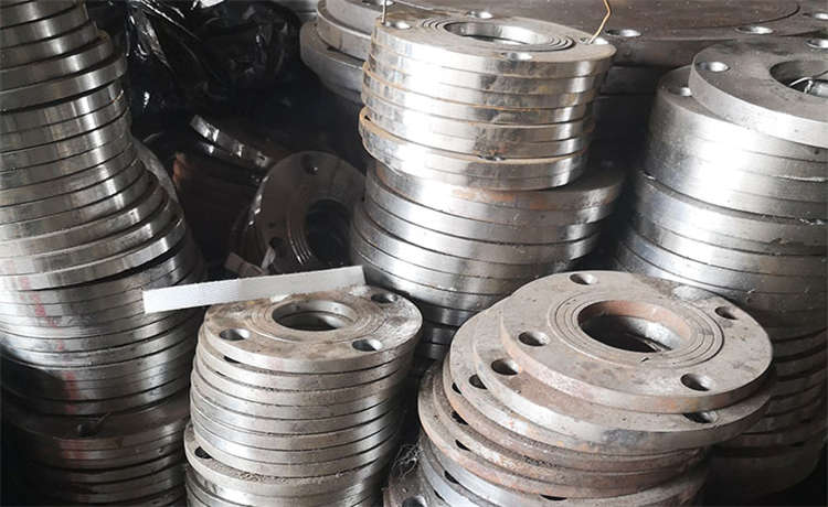 2000螺旋鋼管，賀州1400給水鋼管，螺旋管2600，鋼材場(chǎng)螺旋鋼管