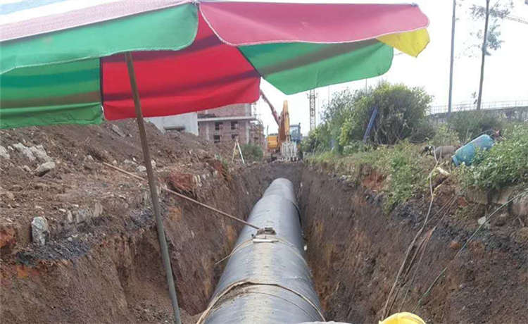 梧州820mm螺旋焊管出貨，530-10mm螺旋鋼管，2324mm螺旋鋼管，實(shí)力雄厚的鋼管廠家